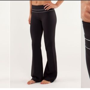 Black Lululemon Spec Ed Groove Pants Size 6 EUC